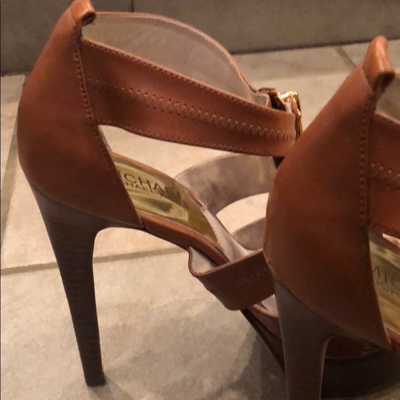 MICHAEL Michael Kors Gold/Brown Peep Toe Platform - Picture 5 of 13